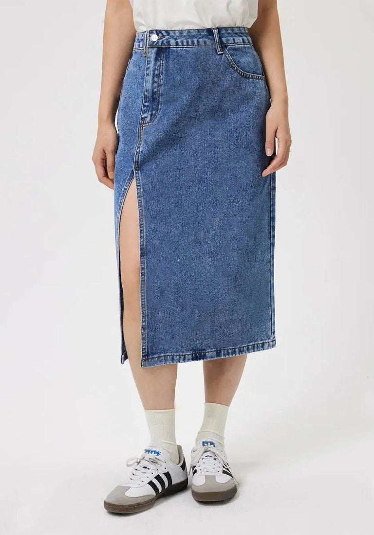 Current Garment