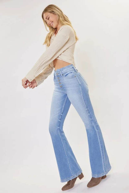 Kancan Curvy High Rise Flare Jeans Trendsi 008c6e1c9298456eaa1b5333242aa206-Max-Origin