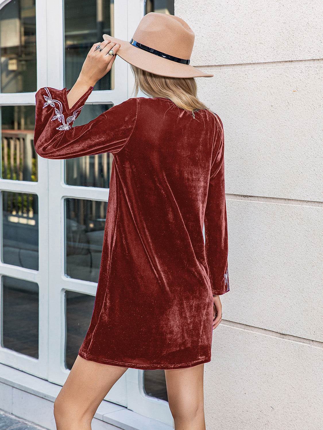 V-Neck Long Sleeve Mini Dress Trendsi 01bcd9e3bb19400187547113bb06d99c-Max
