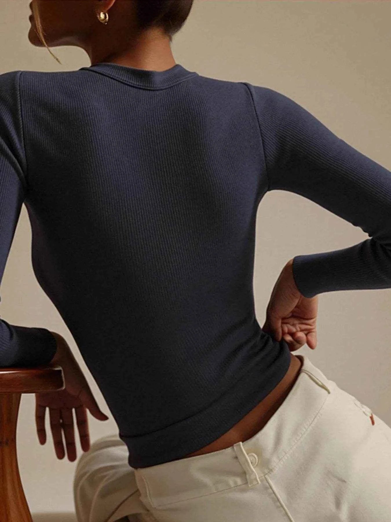 Square Neck Long Sleeve T-Shirt Trendsi 0275d77f08374c0590f6cb26f64b37c8-Max-Origin