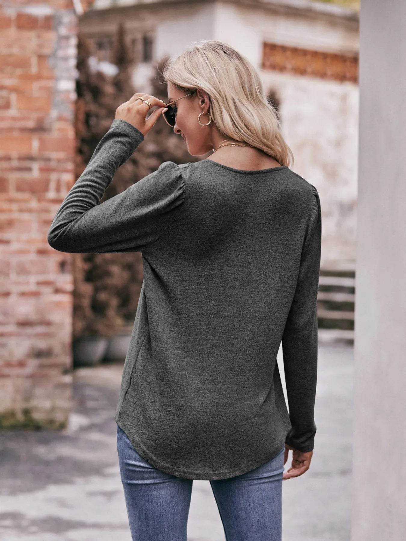 Square Neck Long Sleeve T-Shirt Trendsi 02cd8cd1-a0f9-4461-b09c-c65e5bebe864-Max-Origin