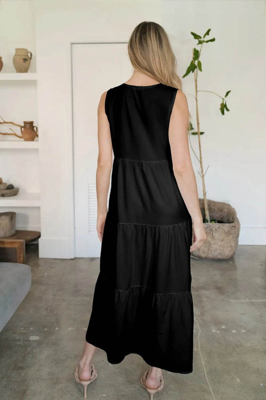 FAM-FAM Tiered V-Neck Sleeveless Dress Trendsi 0332eb55-2835-4c85-979b-e127d6c1b3d5-Max