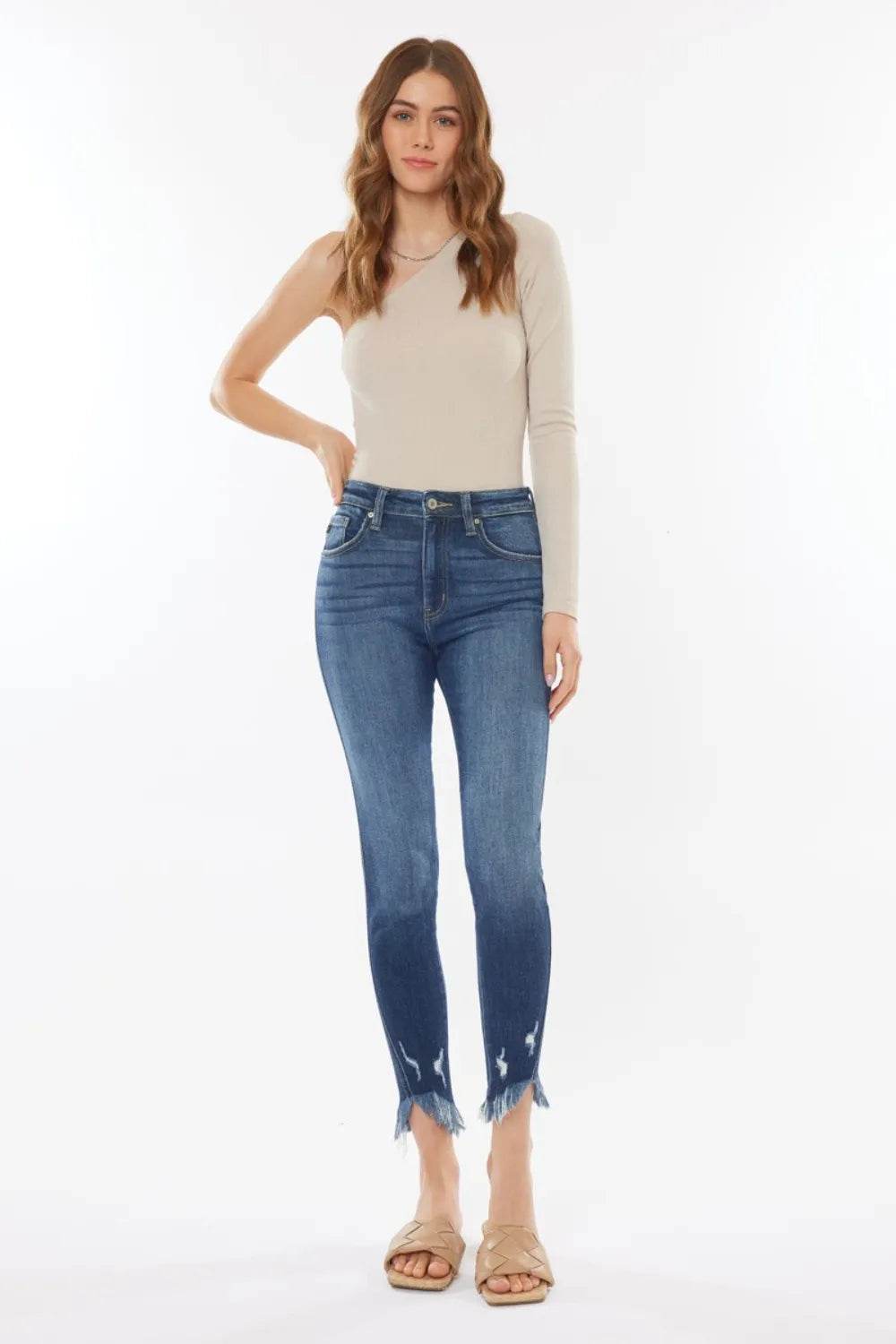Kancan Raw Hem High Waist Cropped Jeans Trendsi 0405dc92-10ba-44a9-908b-46aaace6aaee-Max