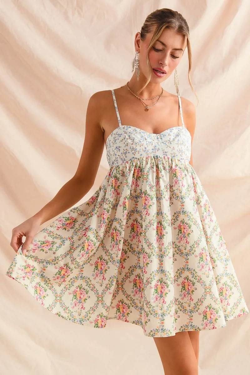 SO ME Mixed Floral Print Sleeveless Mini Dress Trendsi 07b238641d98400fb9b44e3b166dd5d9-Max-Origin