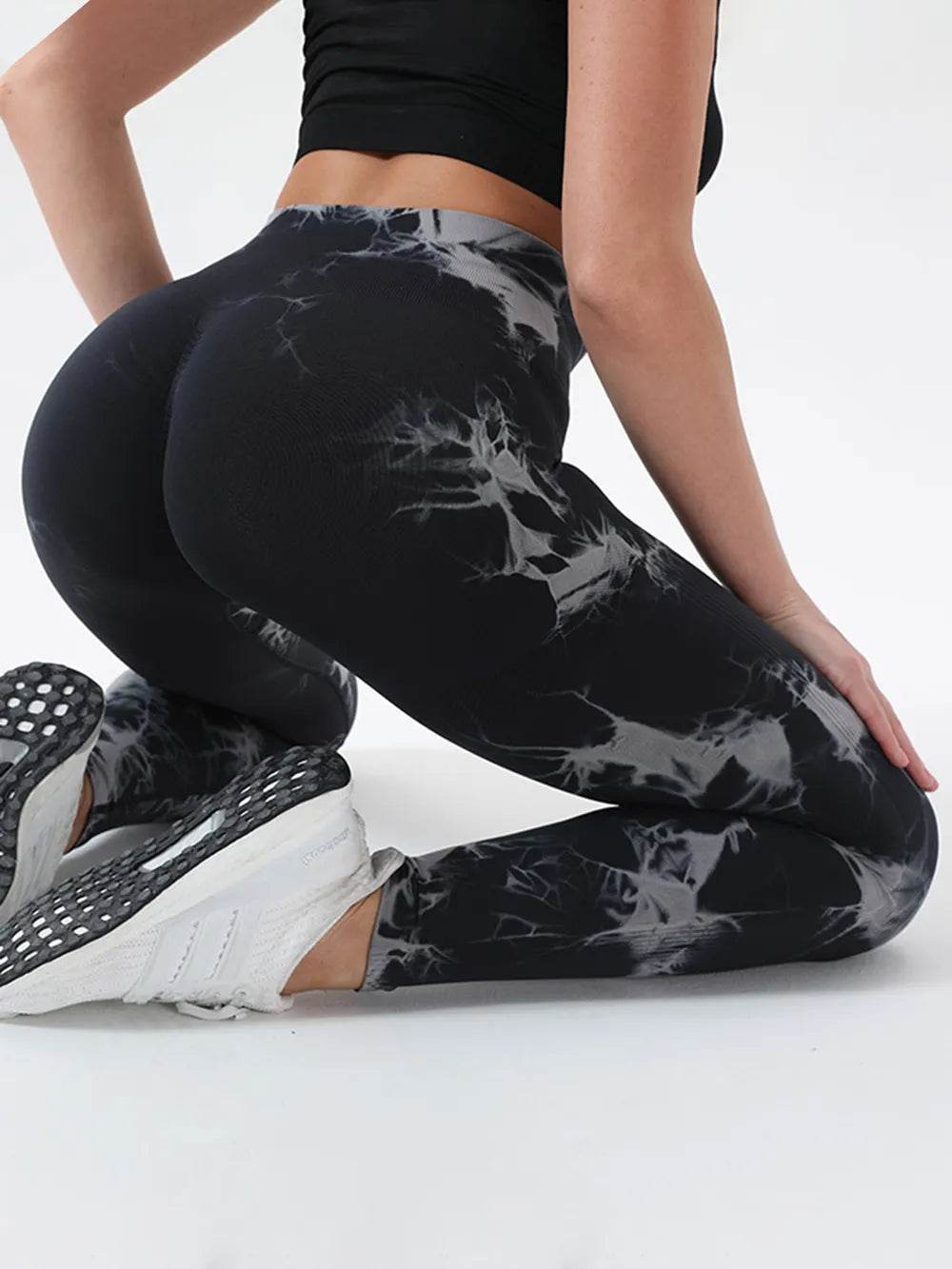 Tie-Dye High Waist Active Leggings Trendsi 080d7e6f-2166-4b03-b810-b7b51067b29b-Max