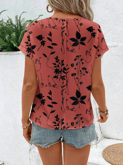 Printed Round Neck Short Sleeve Blouse Trendsi 096ddc15e1784789a430030f4c68f943-Max-Origin