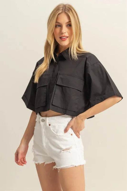 HYFVE Front Pockets Poplin Collared Neck Crop Shirt Trendsi 097ba602-0eaf-4aa0-90bc-5b082732be9f-Max-Origin