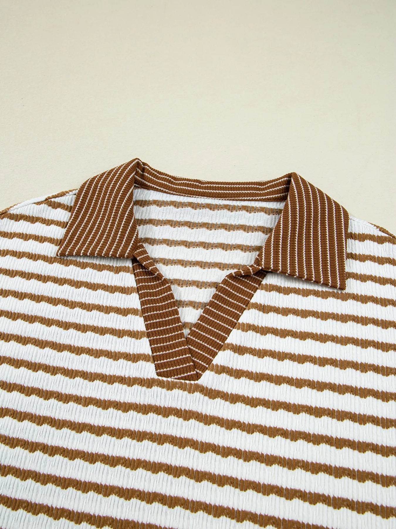 Stripe Collared Top and Drawstring Pant Set Trendsi 0ae22c9340fd43e99a773564090d0f24-Max-Origin