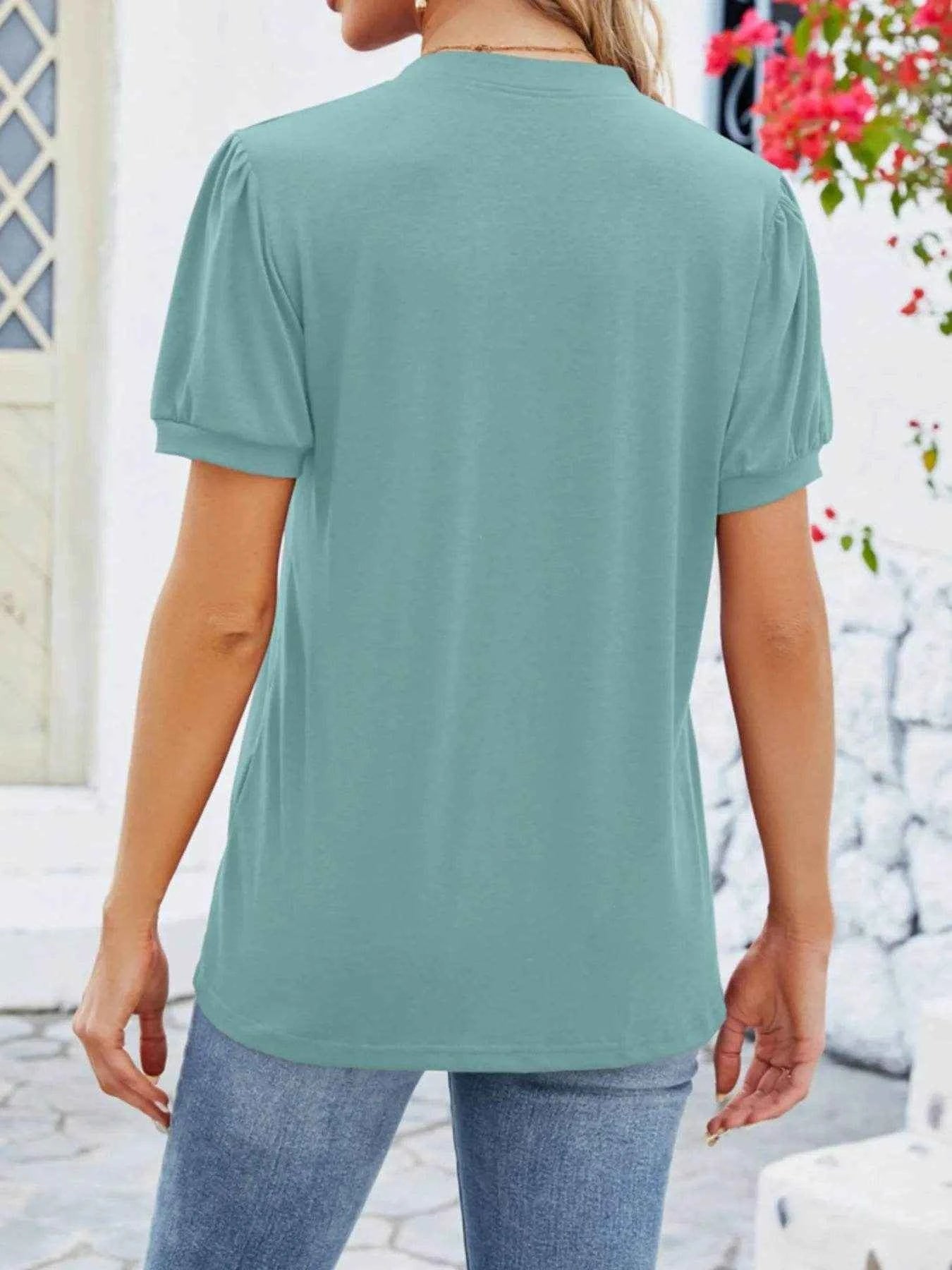 Notched Short Sleeve T-Shirt Trendsi 0b19299a-70ec-48b6-8175-8ffdaacb0dce-Max-Origin