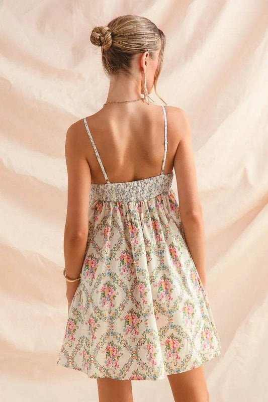 SO ME Mixed Floral Print Sleeveless Mini Dress Trendsi 0b848bddd94440d78b29938fc591b6e4-Max-Origin
