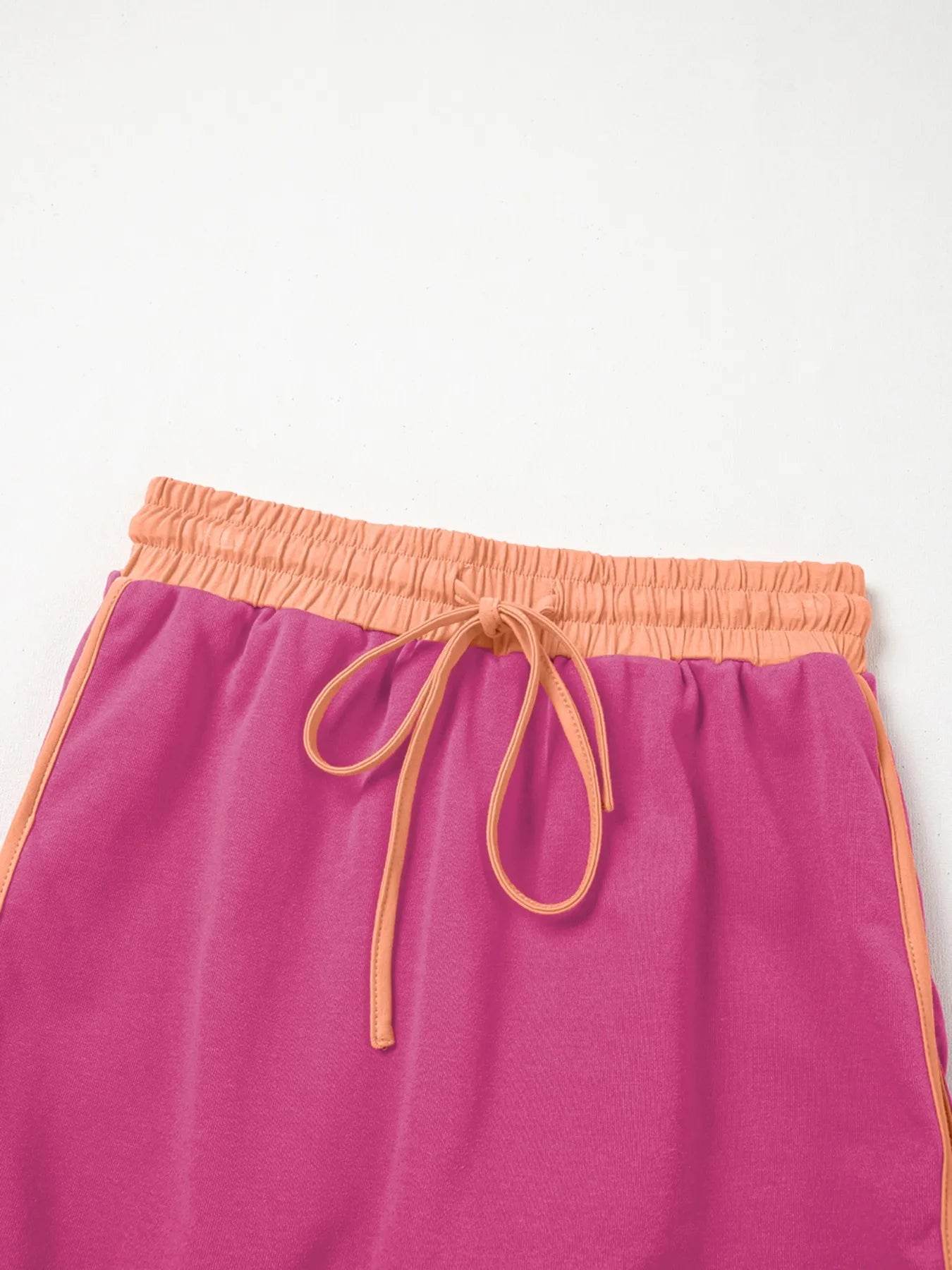 Contrast Trim Long Sleeve Top and Skort Set Trendsi 0b92aa5e-310a-4fec-8c92-8533396be081-Max-Origin