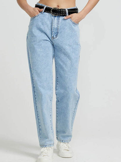 Pocketed Straight Leg Jeans Light Trendsi 0c823cd9-16fe-4ceb-8b1b-edf946b723da-Max
