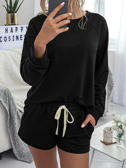 Round Neck Raglan Sleeve Top and Shorts Lounge Set Trendsi 0cff627fda48462a8250dc031f5645cb-Max-Origin