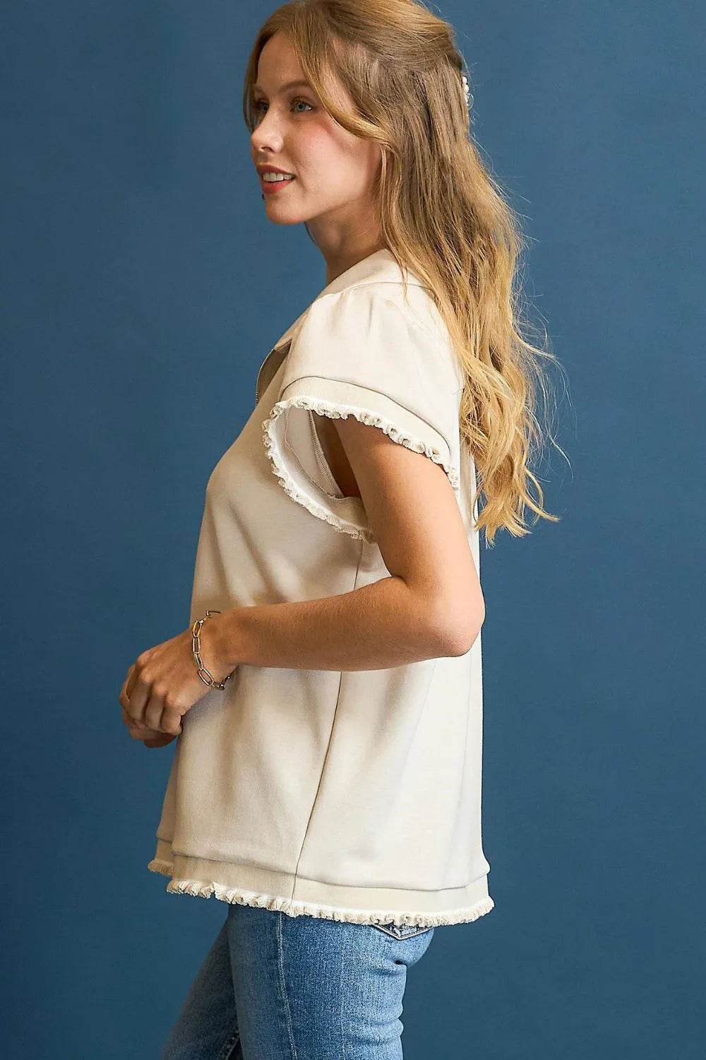 Umgee Frill Hem Half-Zip Collared Blouse Trendsi 0d41f2e3-9cbc-4e84-9778-b9924bd2107c-Max-Origin