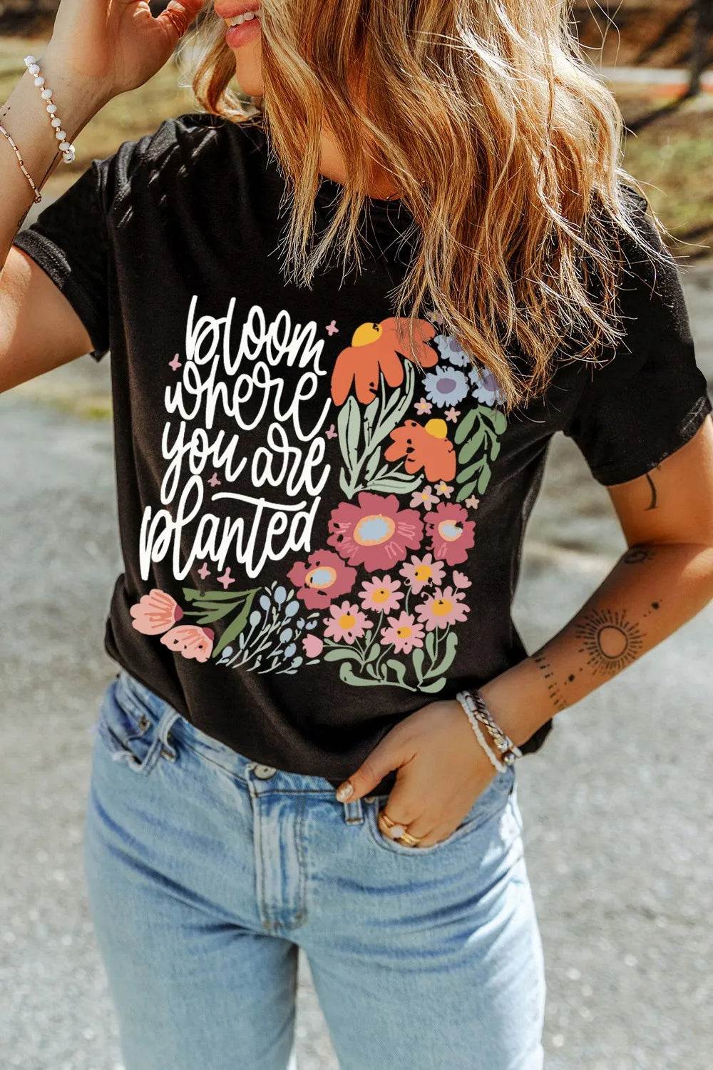 Graphic Round Neck Short Sleeve T-Shirt Black Trendsi 0efd545c-66fd-419f-a0c0-339e1aec8d7a-Max-Origin