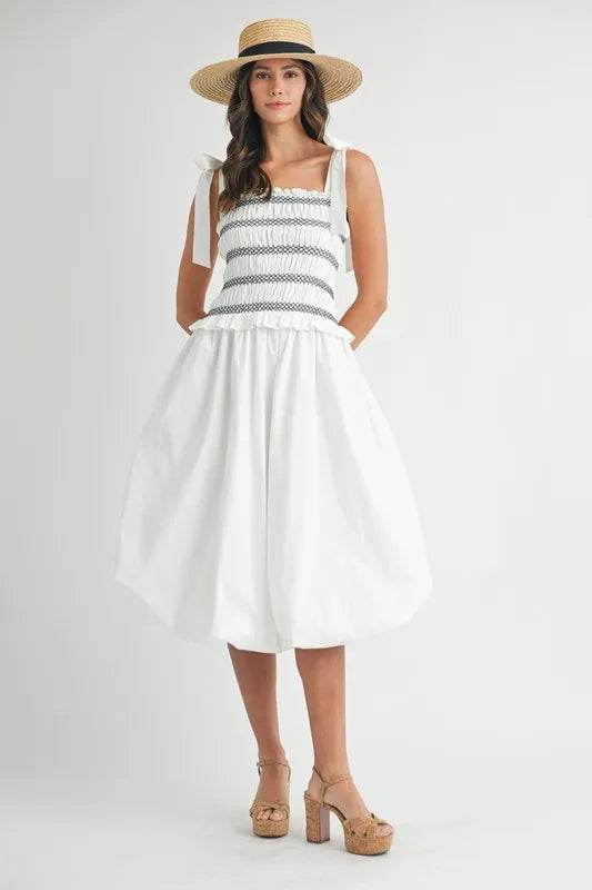 MABLE Smocked Bodice Bubble Midi Dress Off White Trendsi 0f18436cfaae4802a256906a9214416c-Max-Origin_70b4f994-3f42-4080-baa3-101fac803424