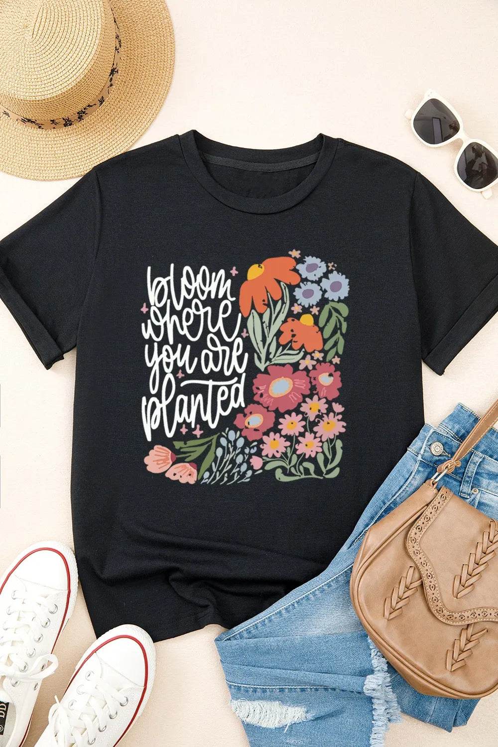 Graphic Round Neck Short Sleeve T-Shirt Trendsi 0f81ced7-51db-4277-bab3-f2427e6c6934-Max-Origin
