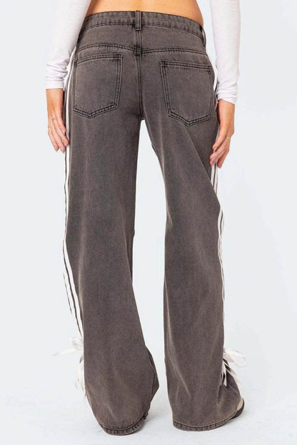 Side Striped Loose Fit Jeans Trendsi 1074483f-ccf3-487f-8a5b-4ed1cf74bb1f-Max-Origin