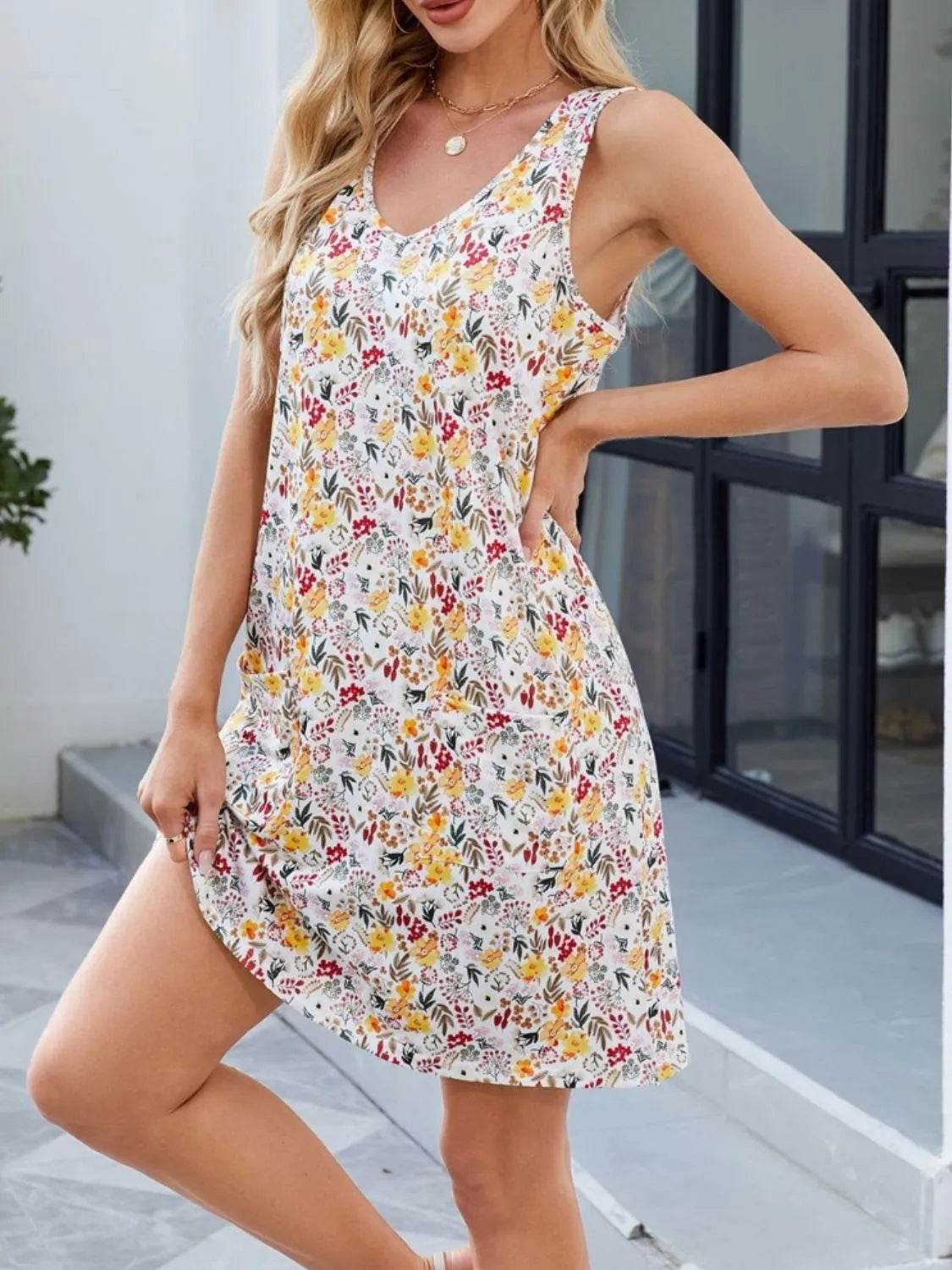 Printed V-Neck Sleeveless Mini Dress with Pockets Trendsi 115358ea-160a-447f-9554-2b6c4126c0aa-Max-Origin