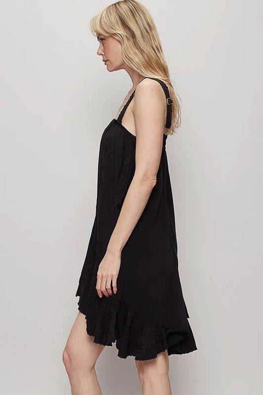 POL Ruffle Hem Sleeveless Mini Dress Trendsi 11561475-20db-40ee-9813-345197c4386c-Max-Origin