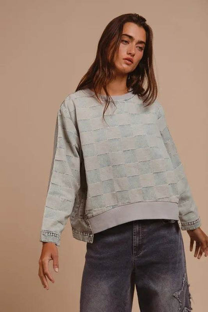 BiBi Mineral Washed Checkered Round Neck Denim Top Trendsi 11ab2803-47c7-4a57-aca0-16b4841d5321-Max