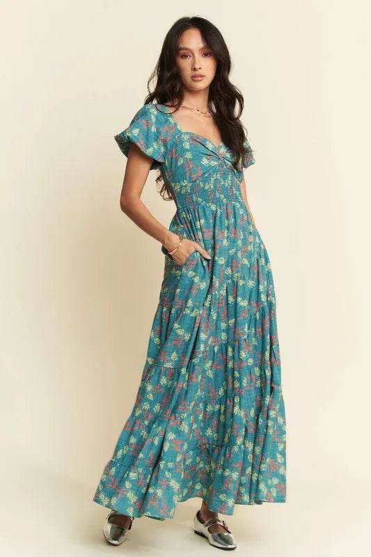 Davi & Dani Lightweight Sweetheart Neck Textured Tiered Maxi Dress Trendsi 12d261b3f22d4cdeb8df98dd4af45516-Max-Origin