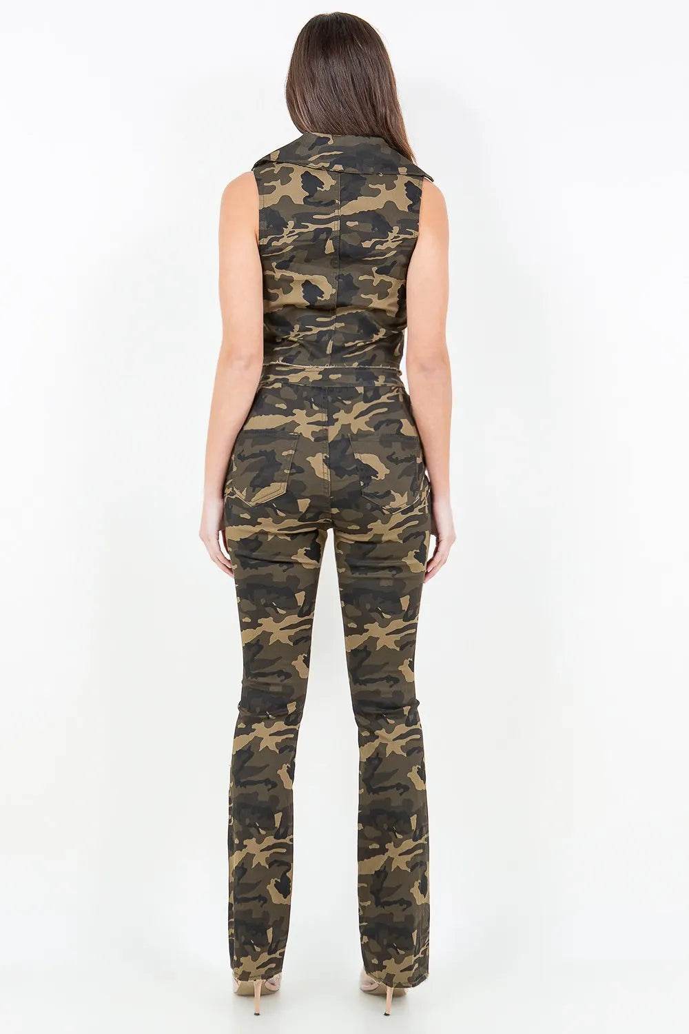 American Bazi V-Cut Ruched Camo Flare Pants Trendsi 13059d94-f830-4555-ae48-07bc9d846977-Max