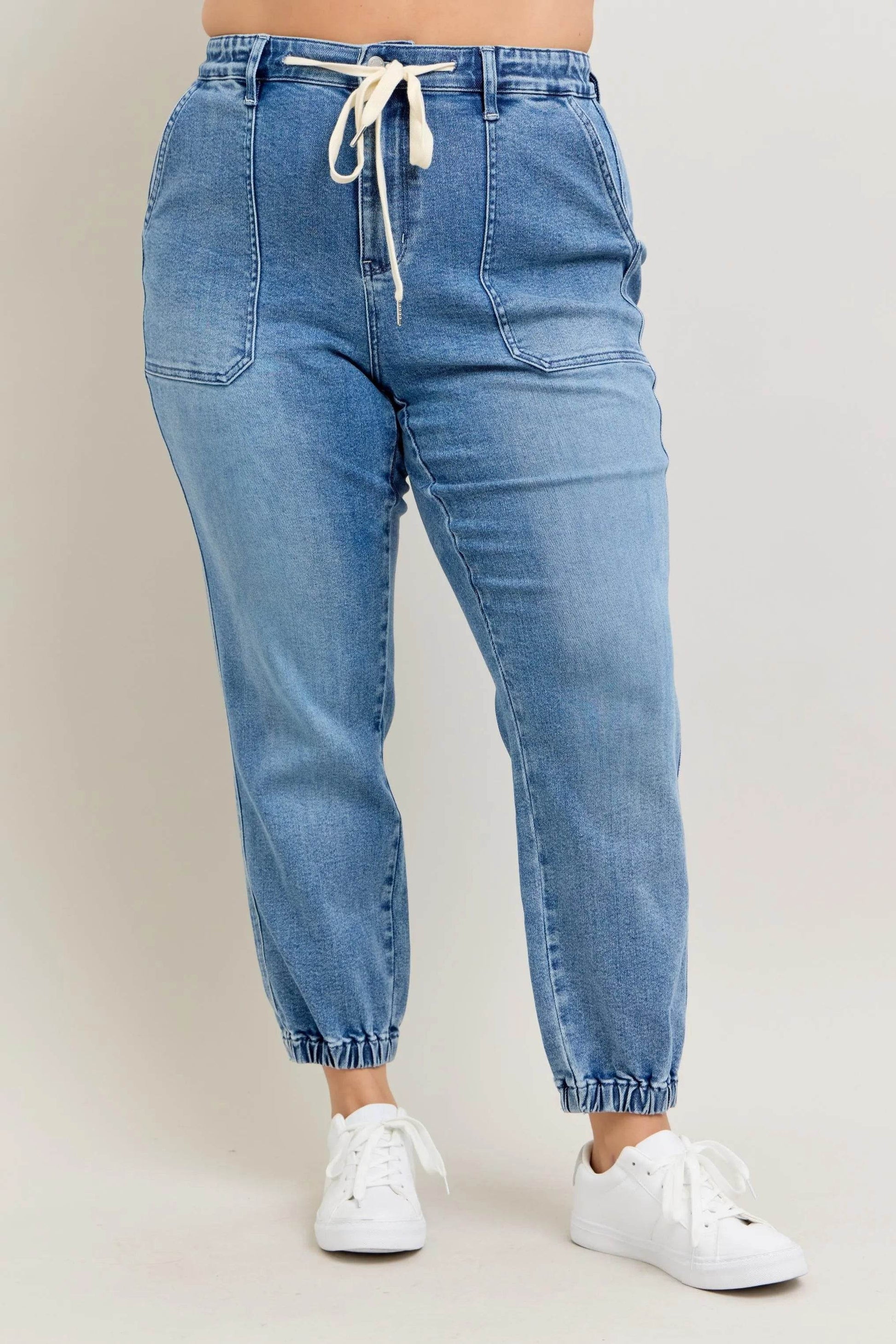 Judy Blue Full Size High Waist Denim Jogger Plus Size Trendsi 13235ab6-7044-4fa6-9a0c-31fe7470ec88-Max-Origin