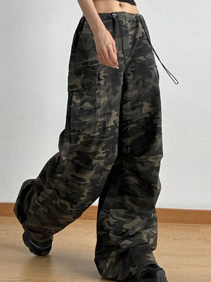 Drawstring Camouflage Cargo Wide Leg Jeans Trendsi 13383d31-2acf-4a56-aad0-0cd376317c72-Max-Origin