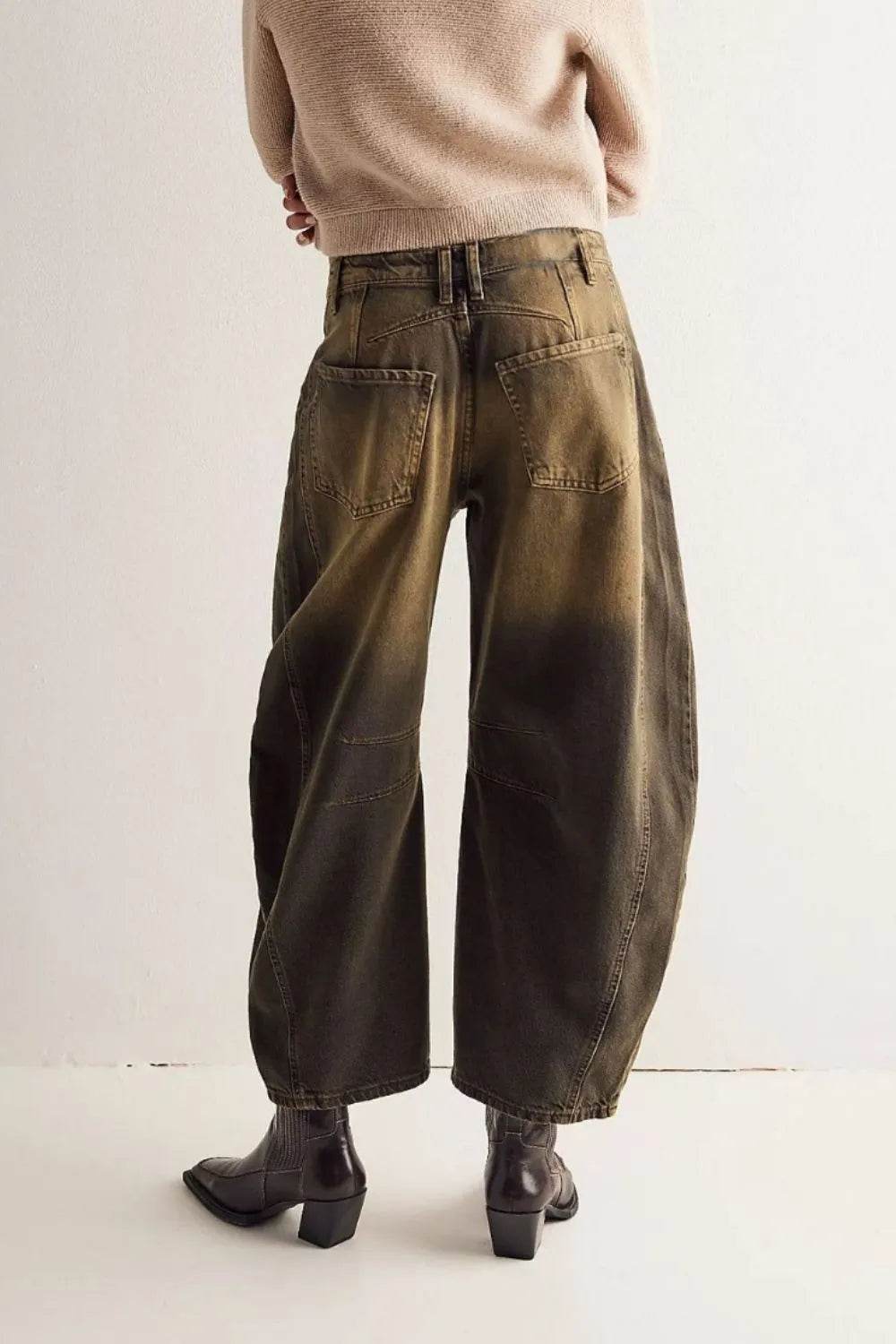 Wide Leg Jeans with Pockets Trendsi 14dc2fe6-da17-4562-a2b1-60c198f9d6ed-Max
