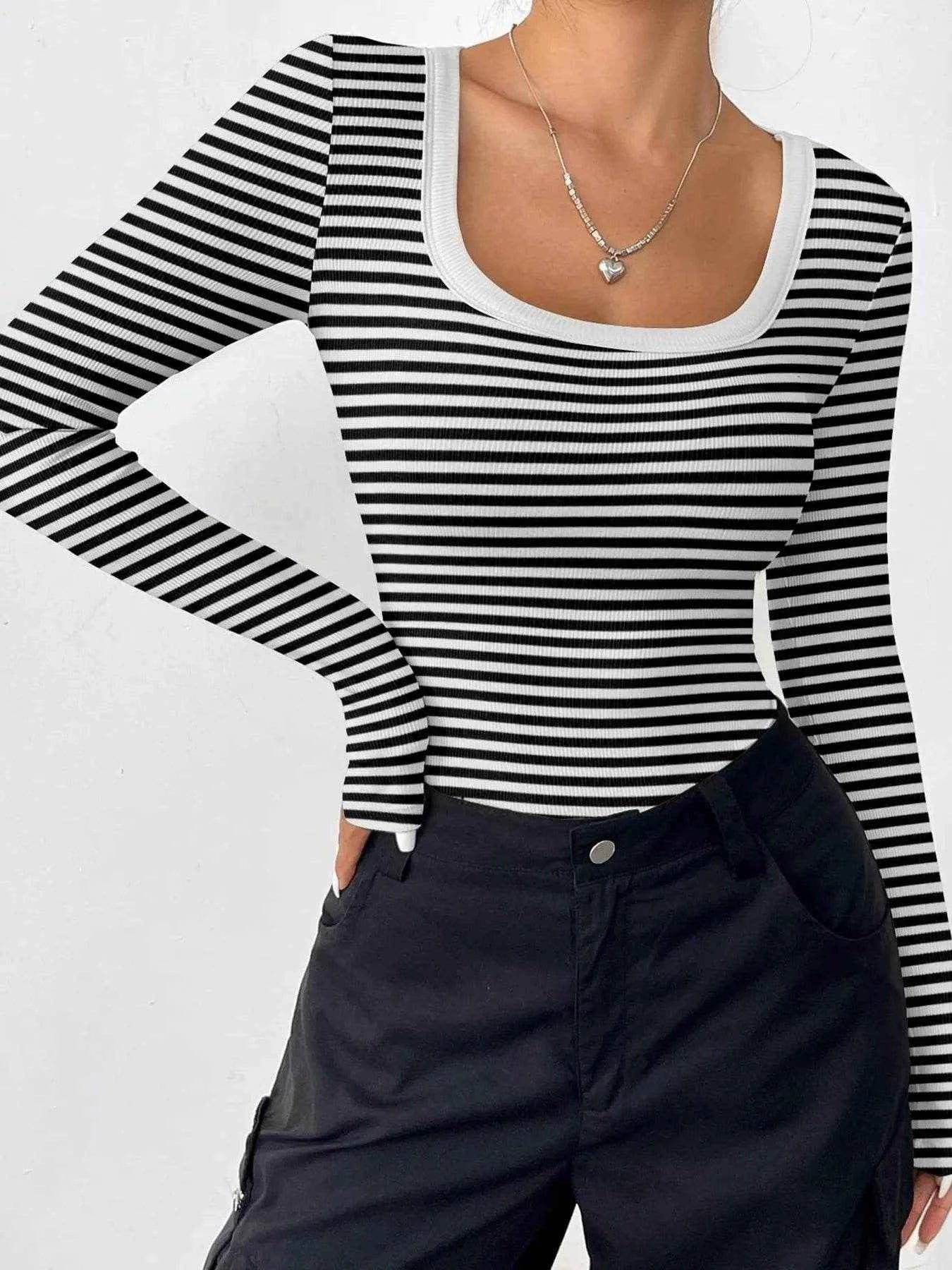 Striped Long Sleeve Scoop Neck T-Shirt Trendsi 154897b233c647bb984e6aa4bcd8e4be-Max-Origin