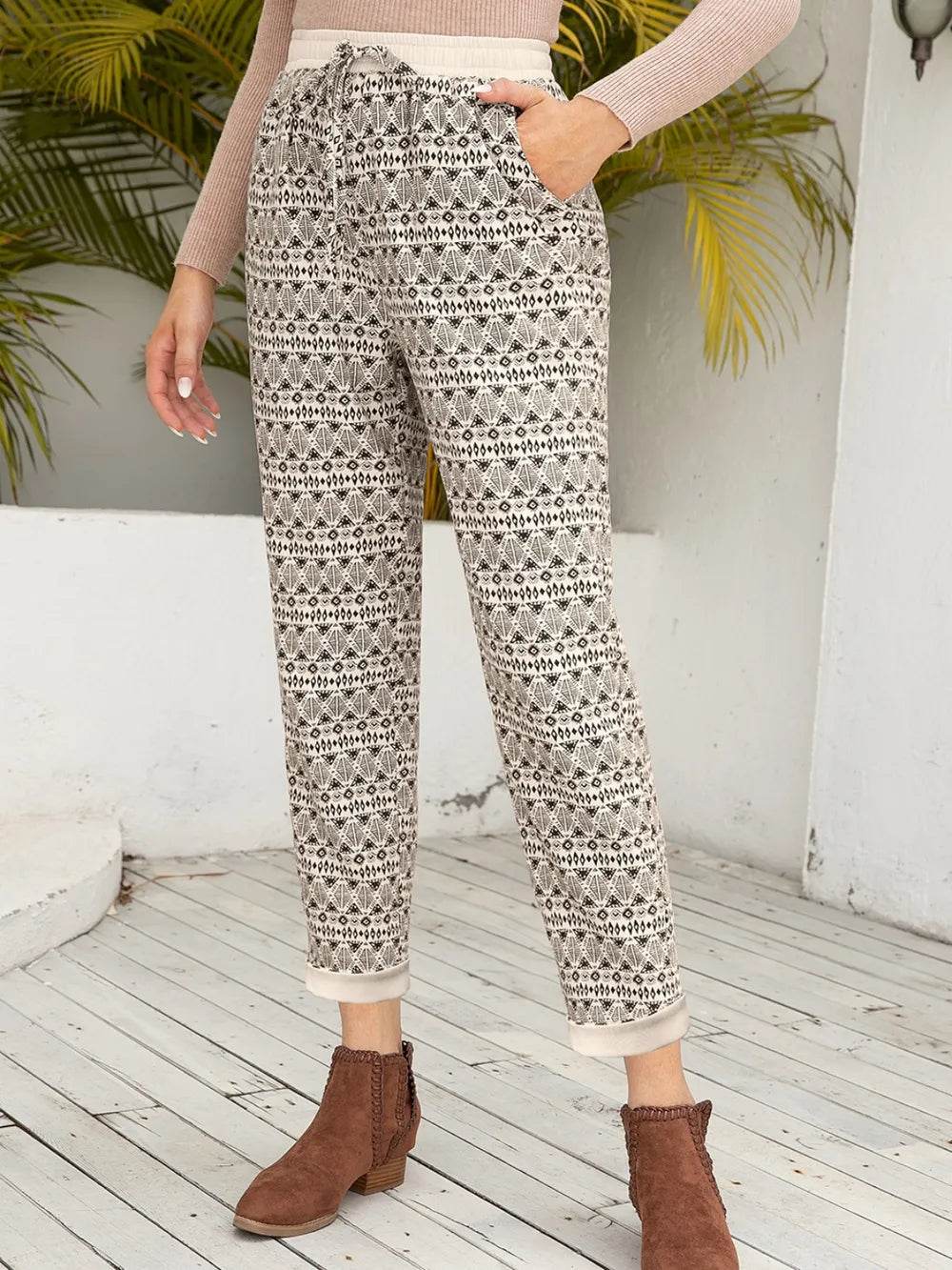 Ivy Lane Tied Printed Pants with Pockets Trendsi 158afcf0-7cfb-46a1-949d-2ccc7ab2257f-Max