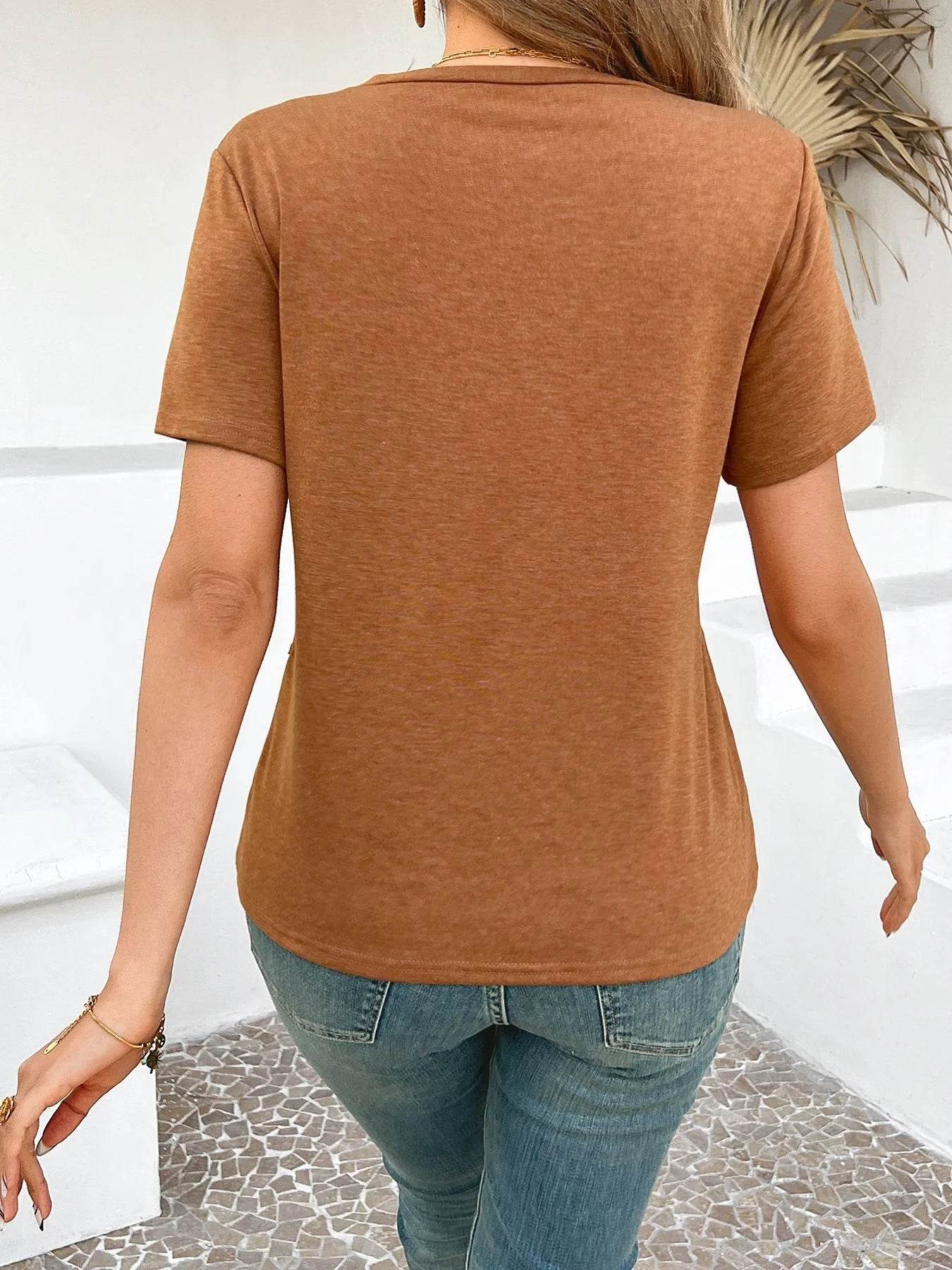 Cross Line Detail Round Neck T-Shirt Trendsi 15e11034f0fa4ba88f3733f7d2a2d340-Max-Origin