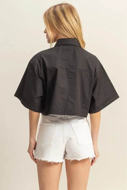 HYFVE Front Pockets Poplin Collared Neck Crop Shirt Trendsi 164945df-e737-4089-ad47-73ba4351be6b-Max-Origin