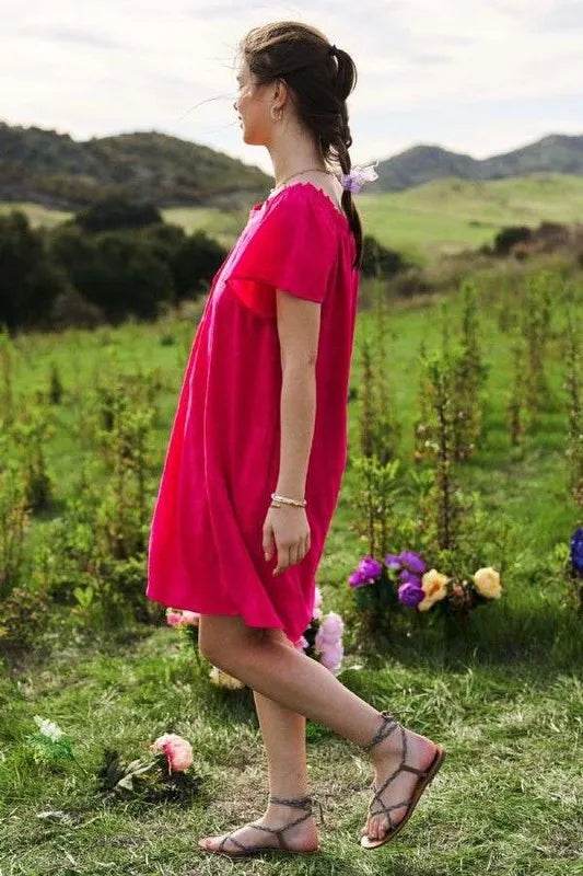 Davi & Dani Textured Ruffle Boat Neck Shift Dress Trendsi 1797610c5626475ba6144cea97683af1-Max-Origin