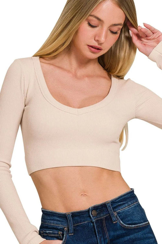 Zenana Seamless Fitted Rib V-neck Long Sleeve Crop Top Trendsi 18b255b2-89ca-430a-87cf-3df4a0a5731e-Max-Origin