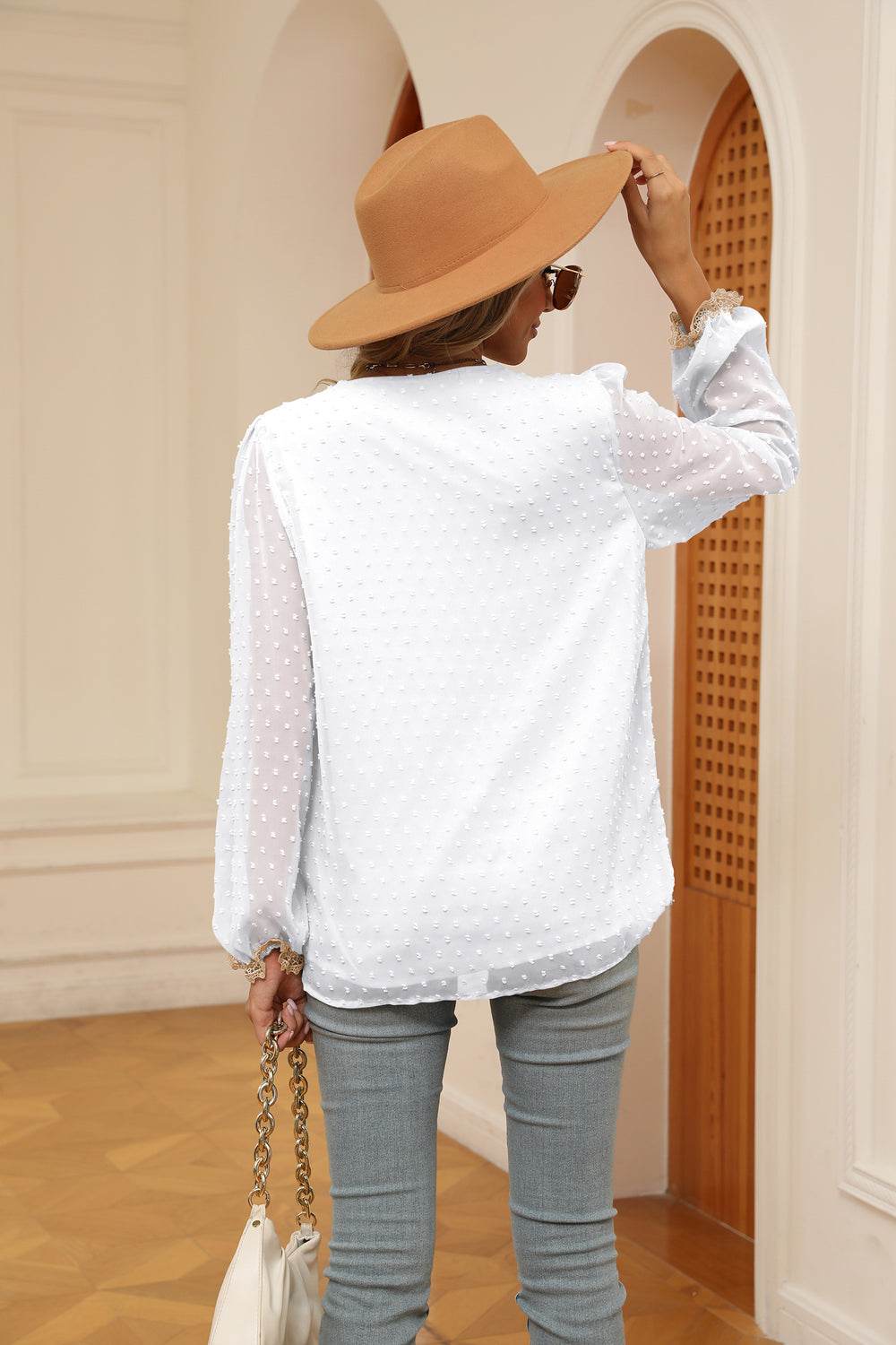 Swiss Dot Contrast V-Neck Blouse Trendsi 18f144e80ec941fcbad6de3df706c7c2-Max