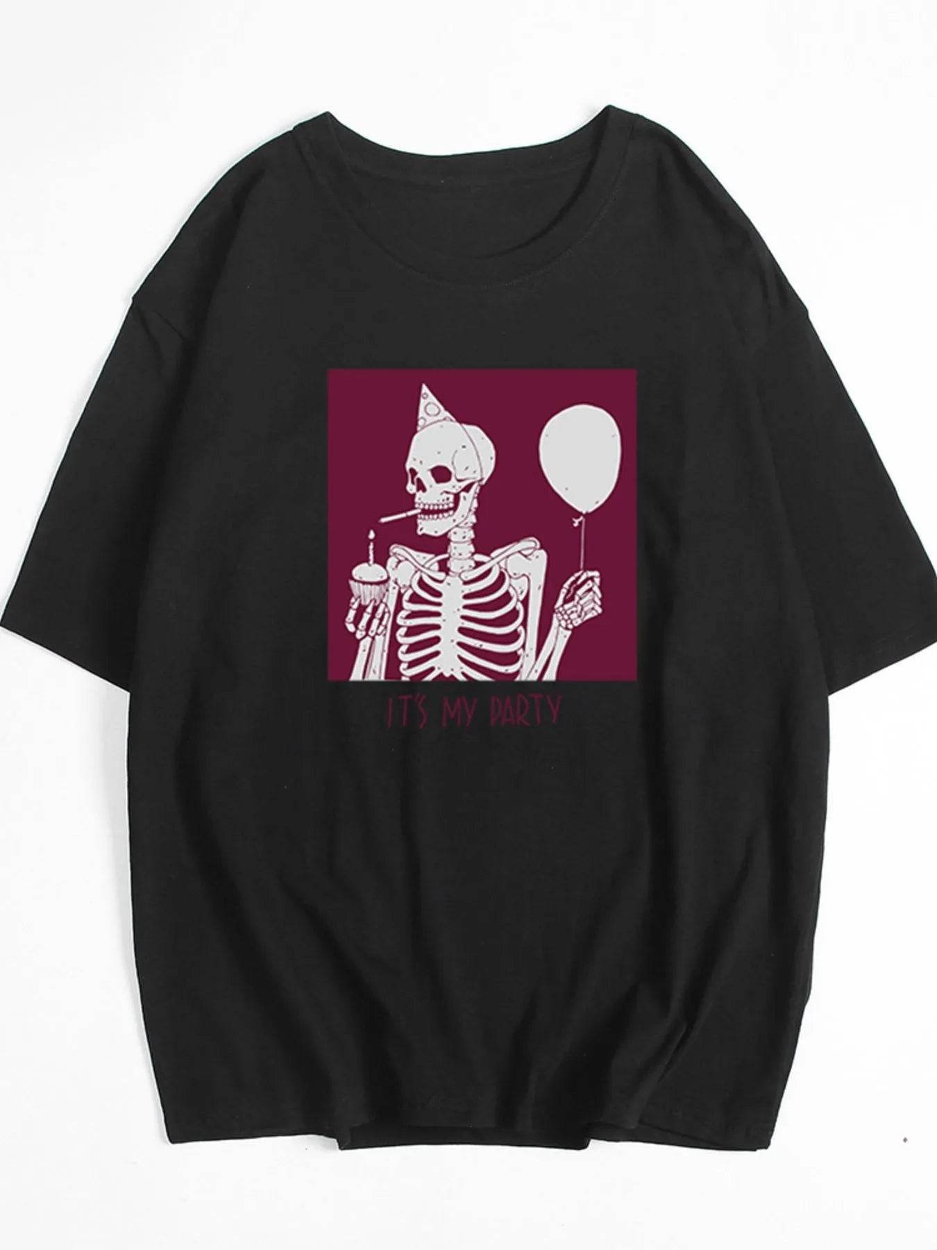 Plus Size Graphic Round Neck Half Sleeve T-Shirt Black Trendsi 192696fd-3a7f-4aa9-b9a0-b30138c2b51b-Max-Origin
