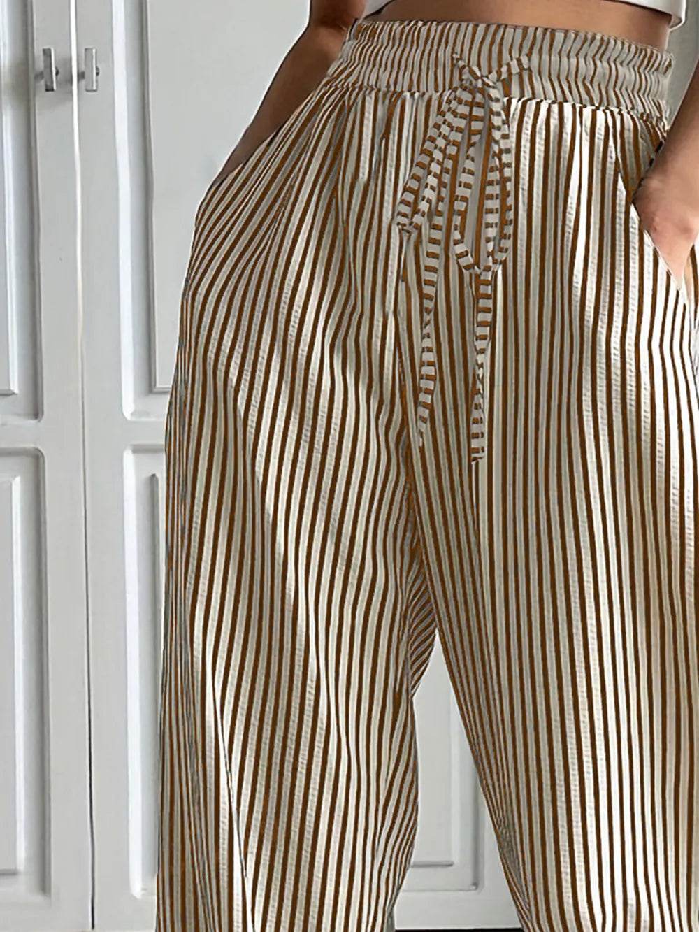 Drawstring Striped Elastic Waist Pants Trendsi 19a5dc71-e19a-4f7f-8241-bfe726279811-Max