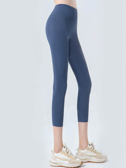 Wide Waistband Cropped Sports Leggings Trendsi 19c50b0fc87a4e0eba38d32b30540f25-Max