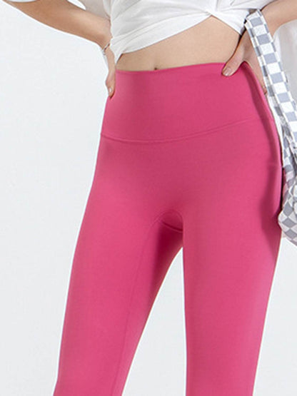 Wide Waistband Sports Leggings Trendsi 1bcb9e0108bf47b5ae1a1ba6ecb2f72e-Max
