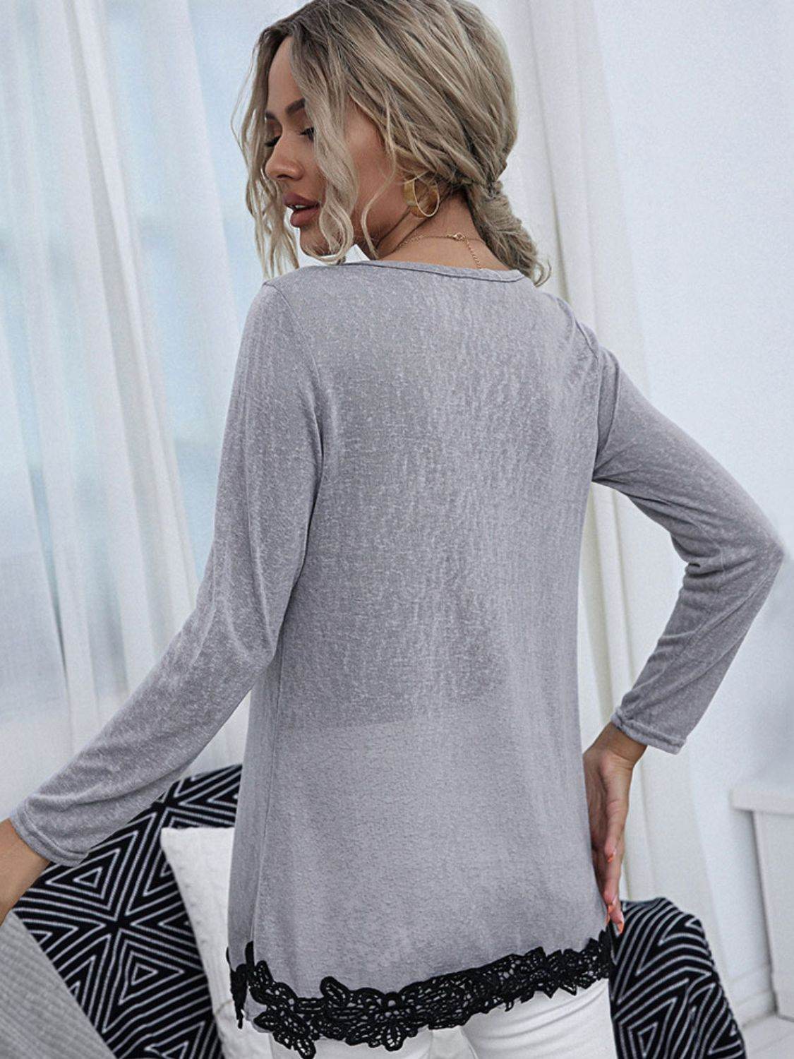 Shiny Spliced Lace Contrast Round Neck Top Trendsi 1cb1ba6112c1411d9a17314354b78e82-Max