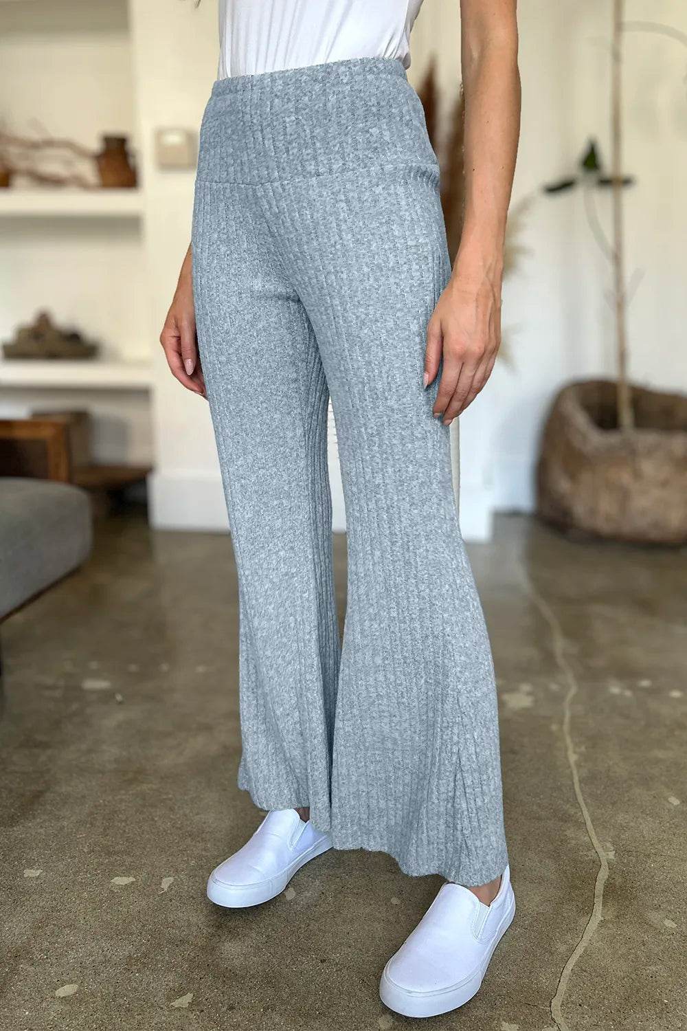 FAM-FAM Ribbed High Waist Flare Pants Trendsi 1eb61069-7490-4cd2-bd07-6f5ee75a56e8-Max