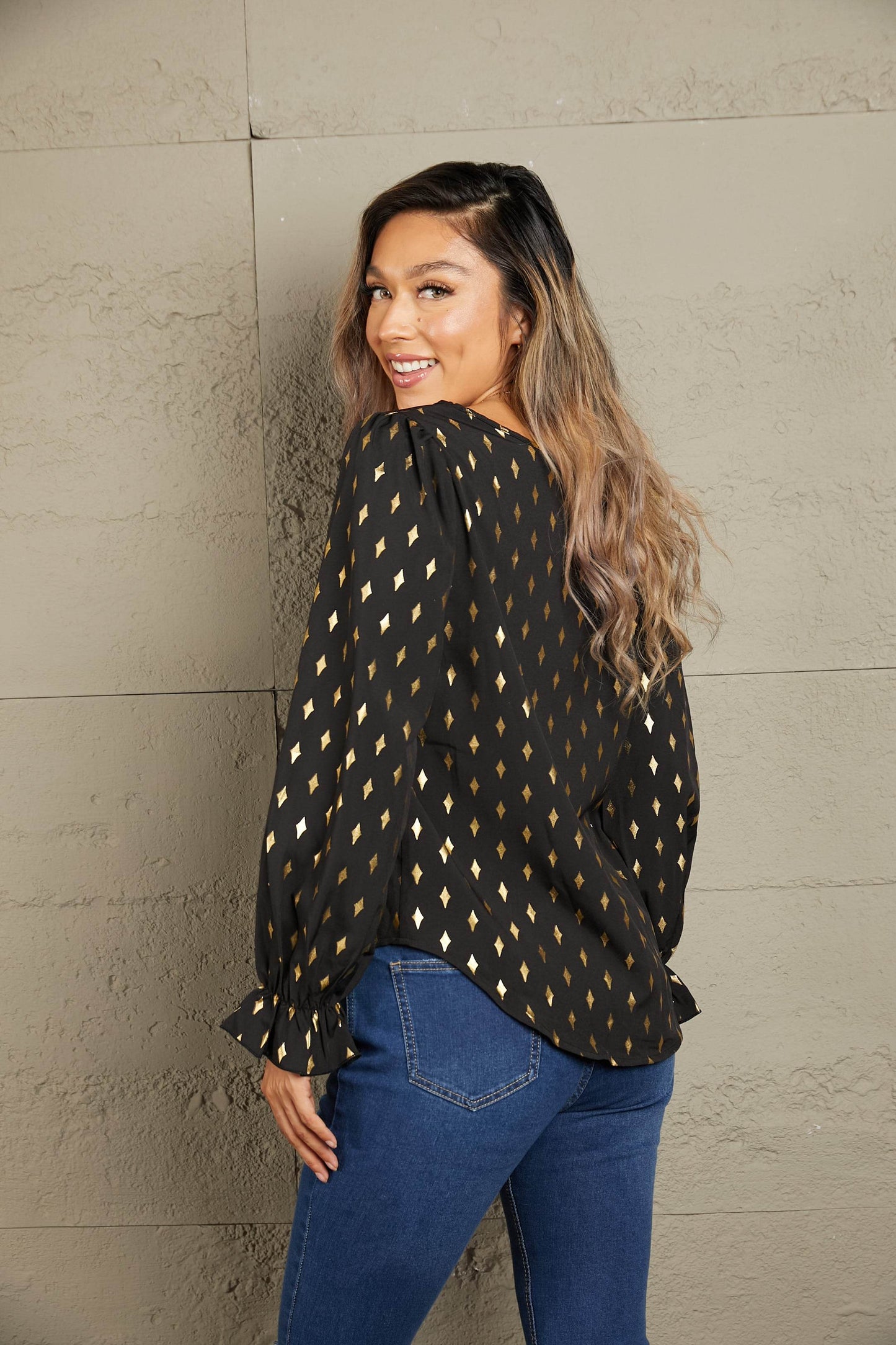 Perfee Printed Round Neck Flounce Sleeve Blouse Trendsi 1f935e85fb674d46b6ada704acfcb5fe-Max