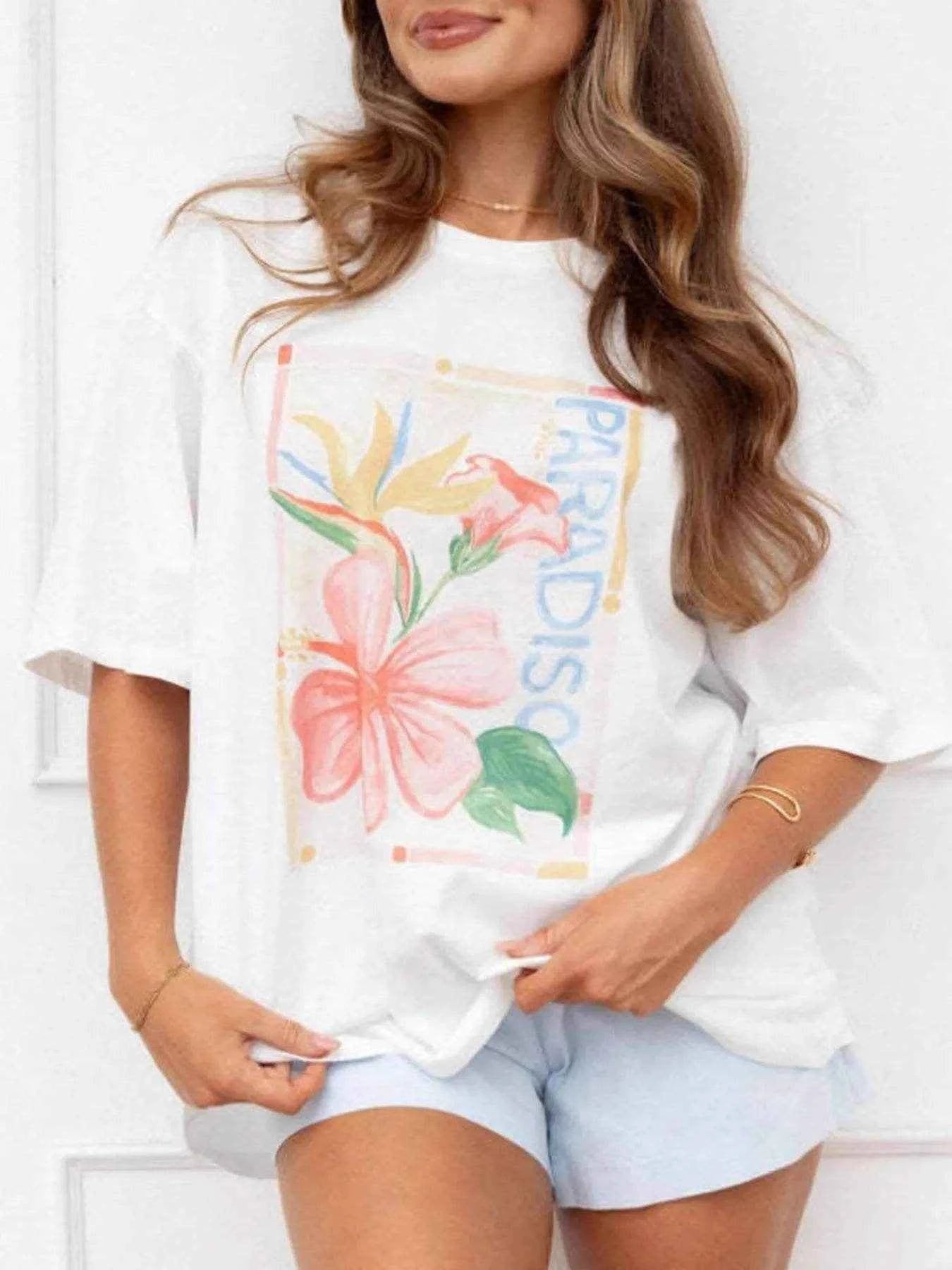 Graphic Round Neck Short Sleeve T-Shirt Trendsi 2090a69b-d601-4028-8878-47c5e5a8edb3-Max-Origin