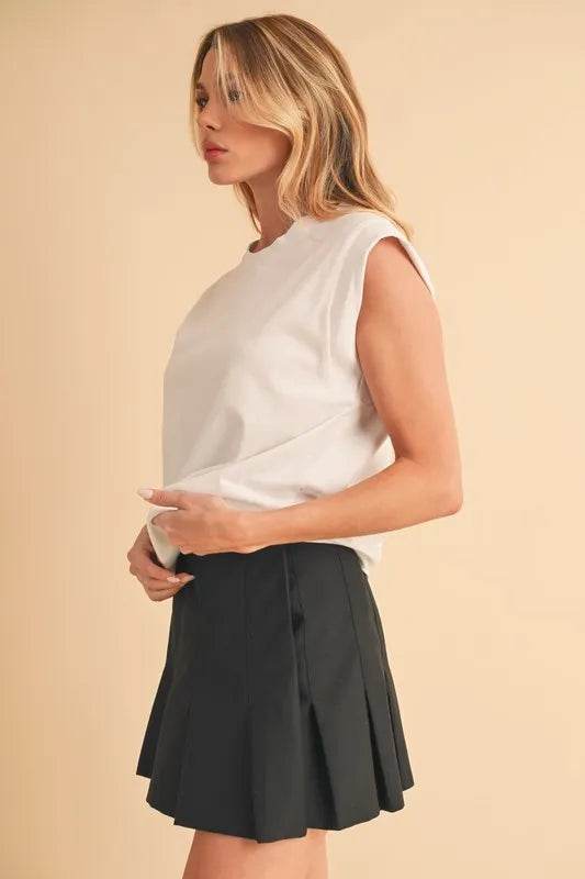 Aemi+Co Solid Color Round Neck Tank Trendsi 21949a15364b45cd95c39bae377e34da-Max-Origin