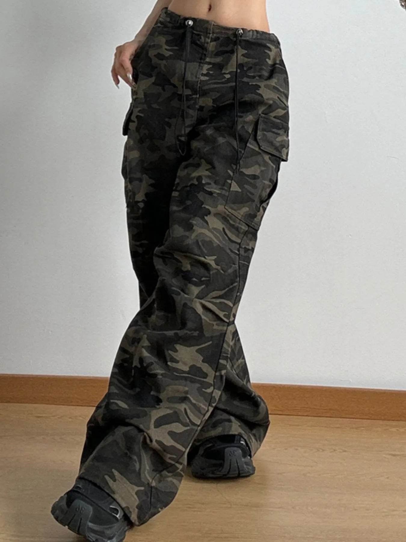 Drawstring Camouflage Cargo Wide Leg Jeans Trendsi 21be5360-fb77-4ef9-ac18-427131c6b78e-Max-Origin