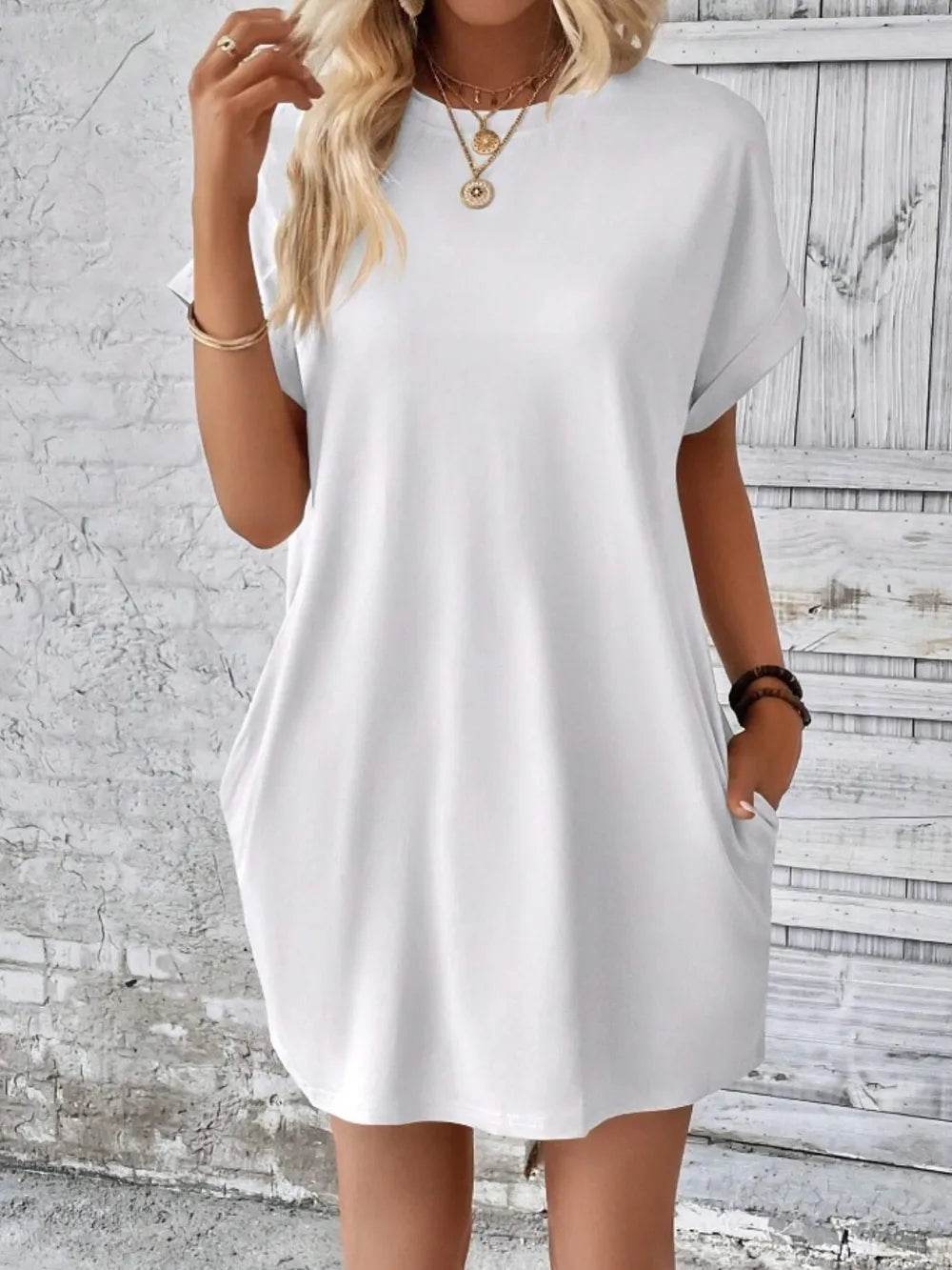 Pocketed Round Neck Short Sleeve Dress White Trendsi 2241a675-7764-4941-b685-547168c05080-Max