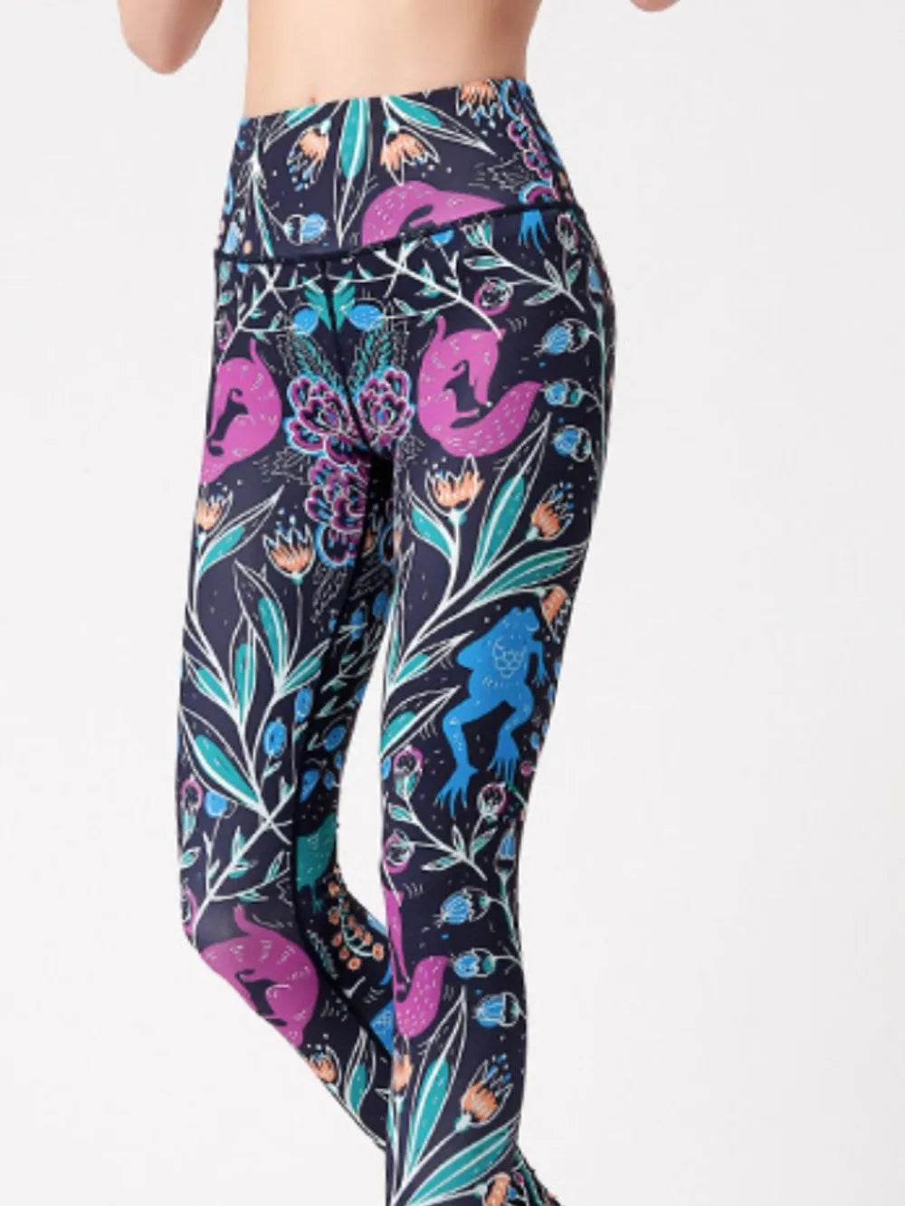 Printed High Waist Active Leggings Trendsi 2275dd9d-1b92-4f77-a84c-1248b544c266-Max