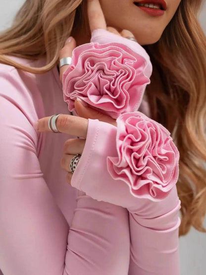 Flower Round Neck Long Sleeve T-Shirt Trendsi 24141ac2-a3f6-41ed-b527-3382c0c6e096-Max-Origin